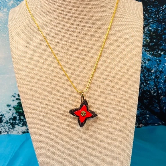 Louis Vuitton Red & Brown Flower Star Charm on Necklace NIB - Picture 2 of 7